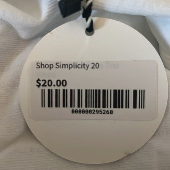 Boutique Shop Simply Summer Tank Top size ONE SIZE white - Picture 6 of 6